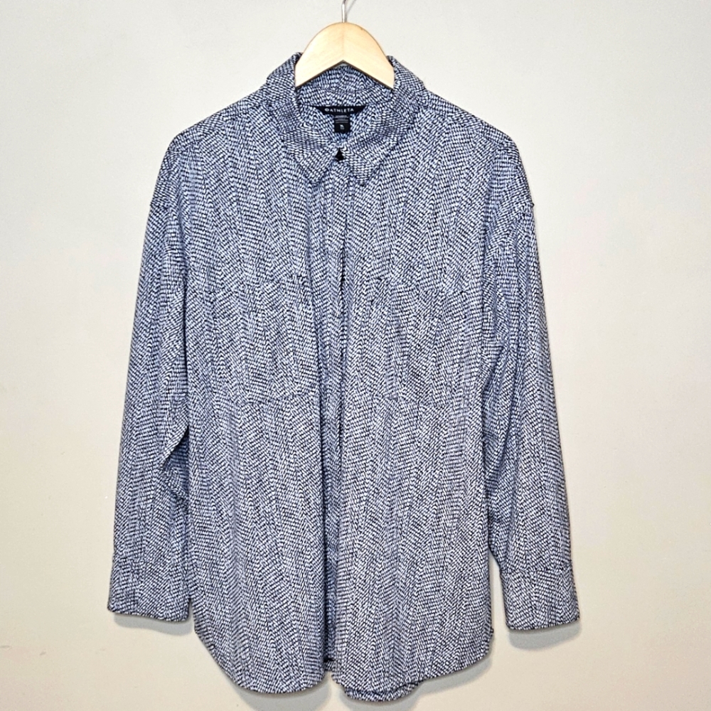 Athleta Black and White Stretch Button Up Long Sleeve Shirt Size XL